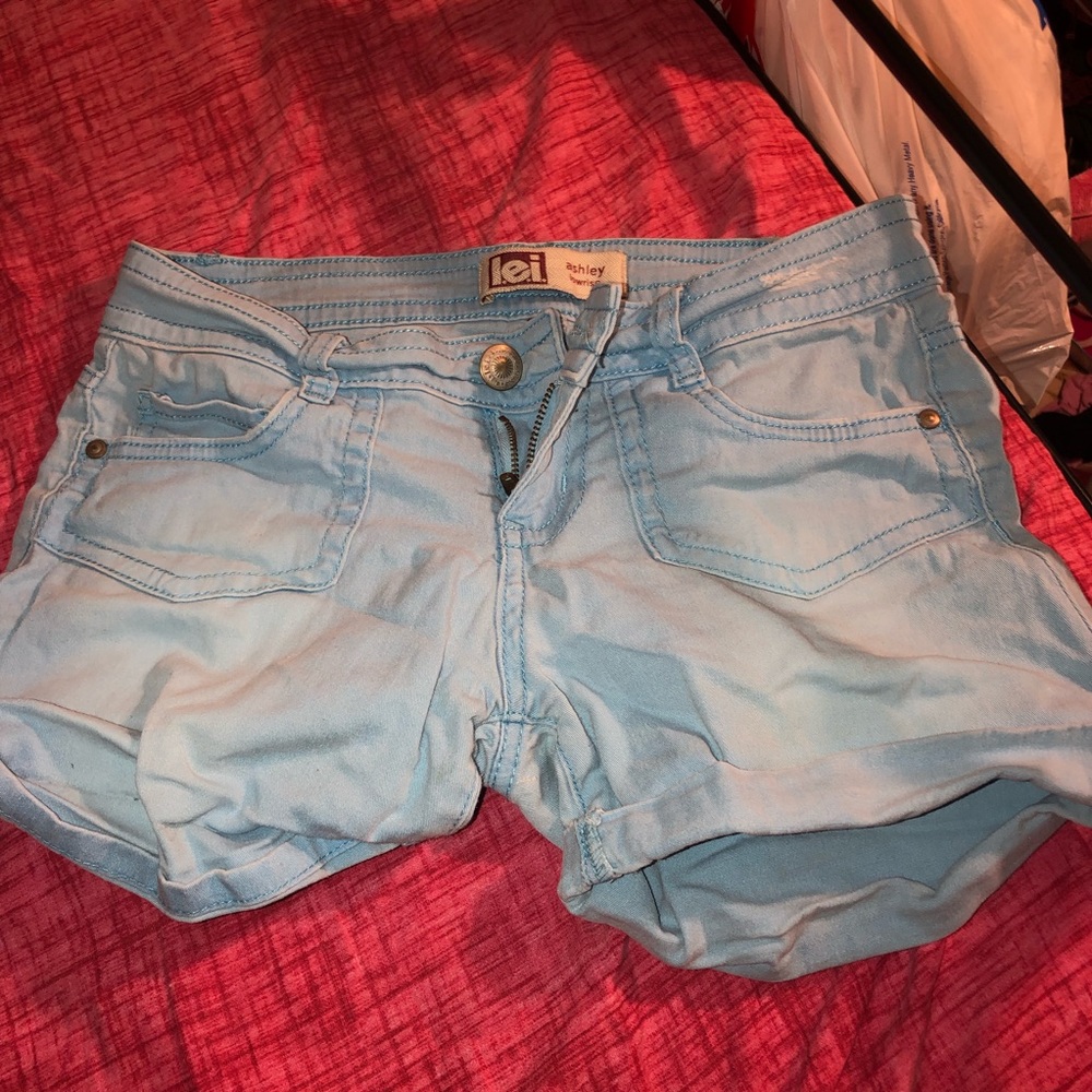 Regular Light Blue Shorts